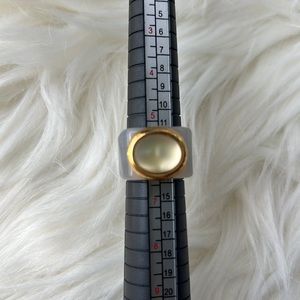 Gray resin ring with pale yellow stone - size 6